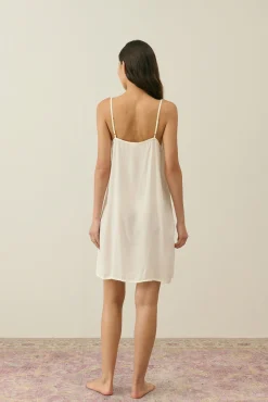 Sous-Robe Akselo